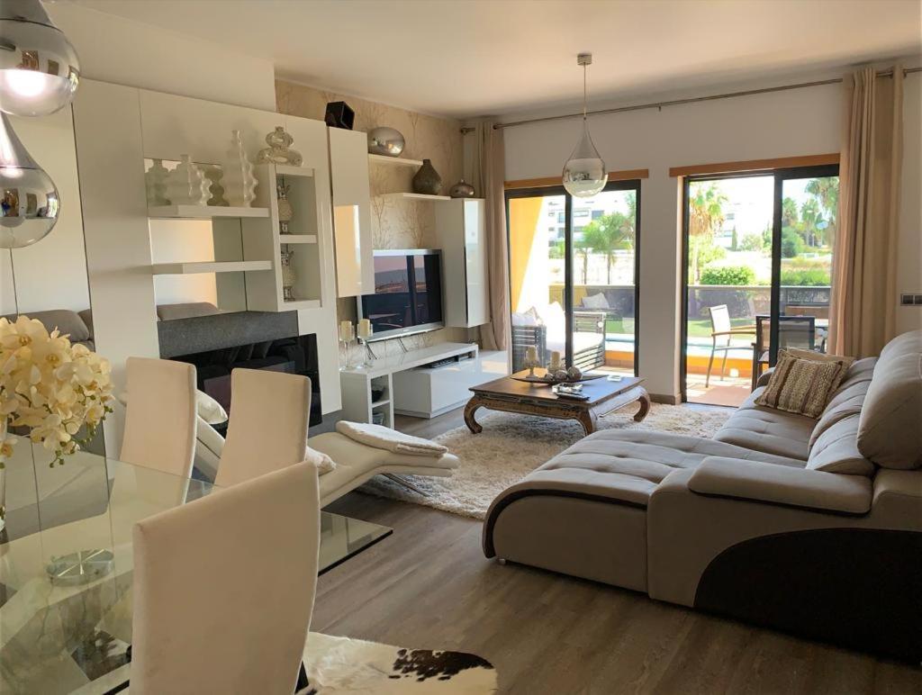 Apartment With Sea View Quarteira Exterior foto